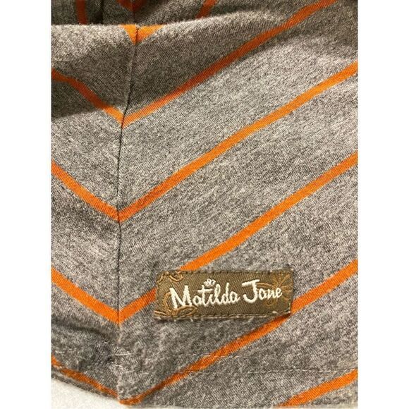 Matilda Jane knit too gray w/orange stripe Sz Med - Picture 4 of 4